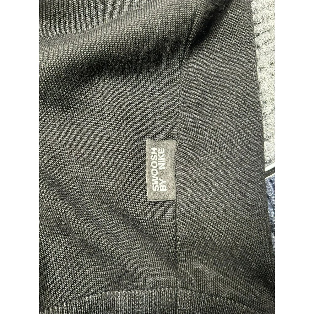 Nike Mens Black V-Neck Sweater Vest With Large White Swoosh Logo Size M Polyeste - Picture 5 of 6